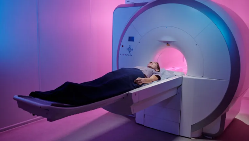 İLERİ EVRE PROSTAT KANSERİNE ‘ALFA IŞINI’