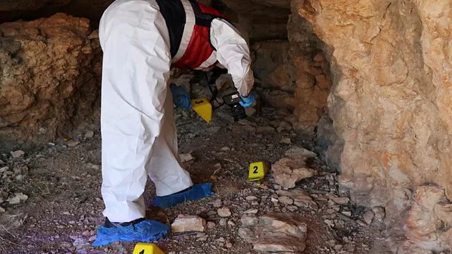 son-dakika-diyarbakirdaki-magara-cinayetinde-flas-detay-supheli-hic-gitmedim-demisti-tam-7-kez-1761642771567.jpeg (800×450)