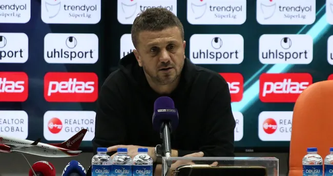 Konyaspor Teknik Direktörü Hakan Keleş: 1 puan iyi ama galip gelseydik çıkışımızı devam ettirecektik Konyaspor Teknik Direktörü Hakan Keleş: 1 puan iyi ama galip gelseydik çıkışımızı devam ettirecektik