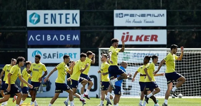 Fenerbahçe'de, Başakşehir maçı hazırlıkları başladı