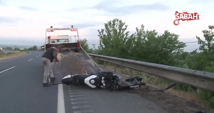 Bariyere çarparak 27 metre savrulan motosiklet sürücüsü hayatını kaybetti | Video