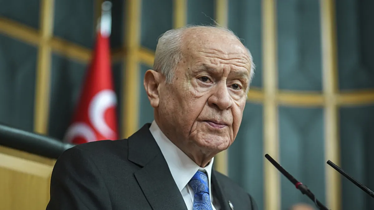 MHP lideri Bahçeli’den İbrahim Tatlıses’e geçmiş olsun telefonu! MHP lideri Bahçeli’den İbrahim Tatlıses’e geçmiş olsun telefonu!