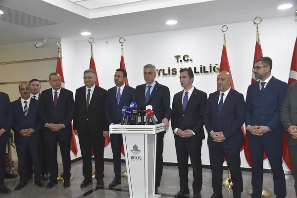 bakan-memisoglu-bitlisten-baska-illere-hasta-sevkini-engelleyecegiz-1778249013703.jpg