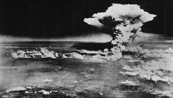 Japonya’dan ABD’ye tepki: Atom bombası gerçeğini kavrayamıyor