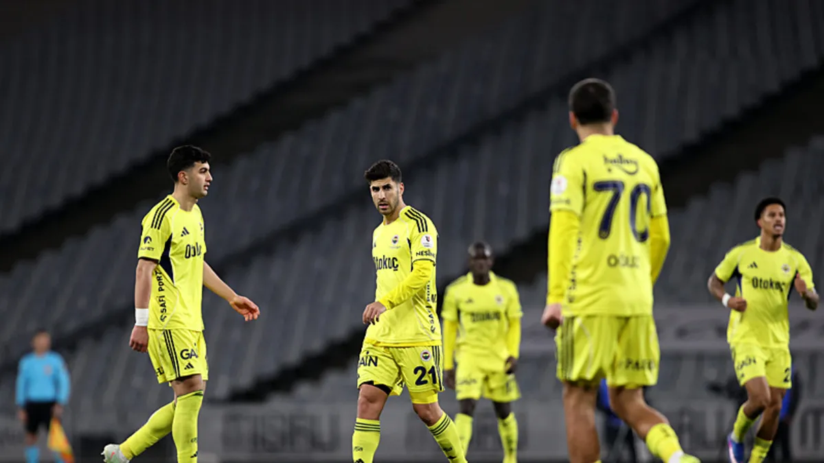 Fenerbahçeli futbolculara tehdit mesajları! Kulüp harekete geçti Fenerbahçeli futbolculara tehdit mesajları! Kulüp harekete geçti