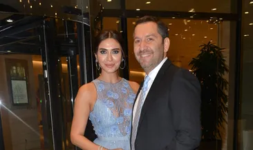 Yeni evli çift düğünde