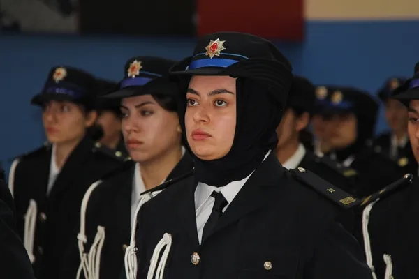 sehit-seyda-yilmazin-adi-polislige-adim-attigi-salona-verildi-1737556143244.jpg