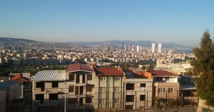 İzmir Bornova’da bulunan 3 katlı bina icradan satışa çıkarıldı