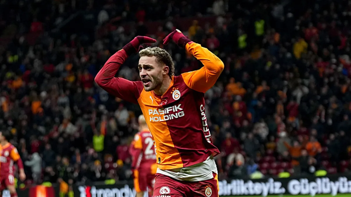 Barış Alper Yılmaz’ın Galatasaray’da 200. maç heyecanı! Barış Alper Yılmaz’ın Galatasaray’da 200. maç heyecanı!