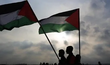 Filistinli gruplar Gazze’nin çeşitli bölgelerinde İsrail güçlerini hedef aldı