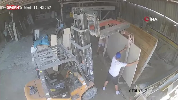 Muğla'da kahreden olay: Mermer tablanın altında kalan genç hayatını kaybetti! İşte o anlar... | Video