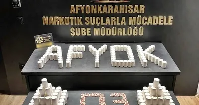 Şüpheli araçtan uyuşturucu deposu çıktı #afyonkarahisar