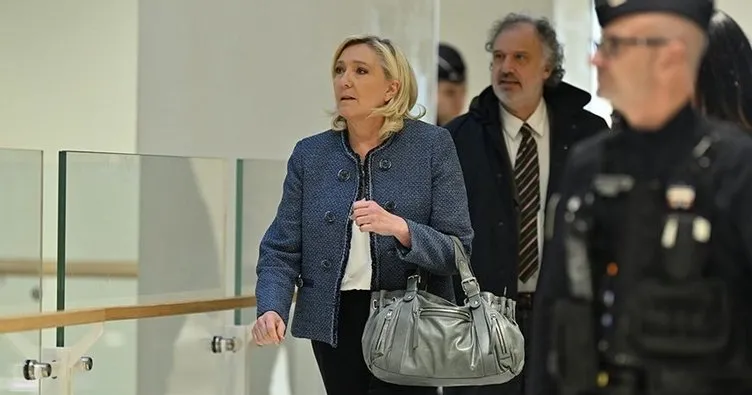 Mahkeme yolsuzluk davasında suçlu buldu! Le Pen’e seçim yasağı geldi