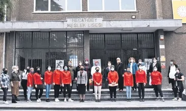 Bayramlıklar liselilerden