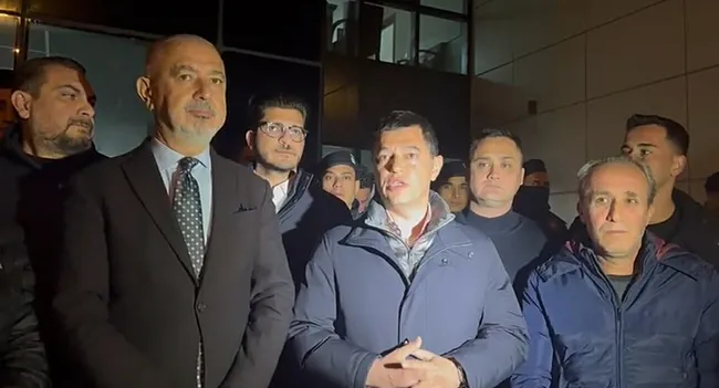 SON DAKİKA… CHP’li Marmaris Belediyesi’ne operasyon! 400 bin dolar rüşvet alırken suçüstü yakalandı