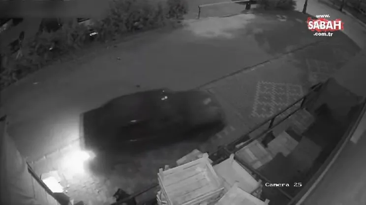 Arabaları çalışmayan hırsızlar komedi filmlerini aratmadı | Video