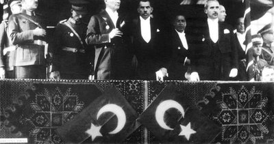 Çanakkale Zaferi’ne özel Türk Bayrağı - Atatürk fotoğrafları ve resimleri! İşte en güzel Türk Bayrağı ve Mustafa Kemal Atatürk fotoğrafları...