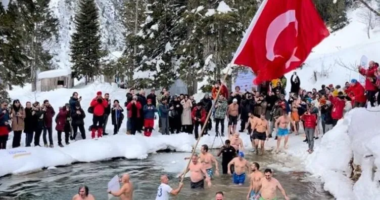 Kış yüzme şenliği hazırlıkları başladı