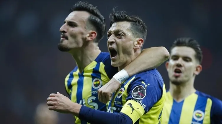 Olympiakos Fenerbahce Mac Ozeti Uefa Avrupa Ligi Olympiakos Fenerbahce Maci Exxen Tv Izle Galeri Spor