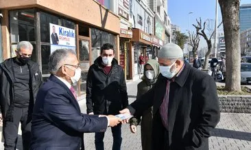 Büyükşehir, yılın son gününde 15 bin adet maske dağıttı