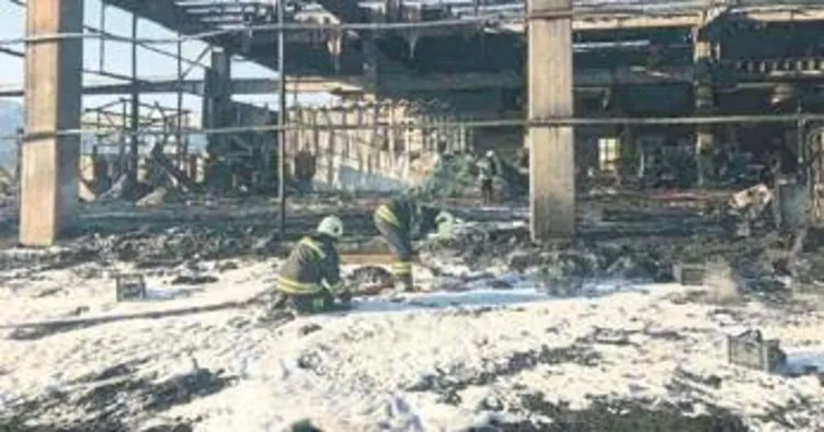 Antalya’da fabrika yangını korkuttu