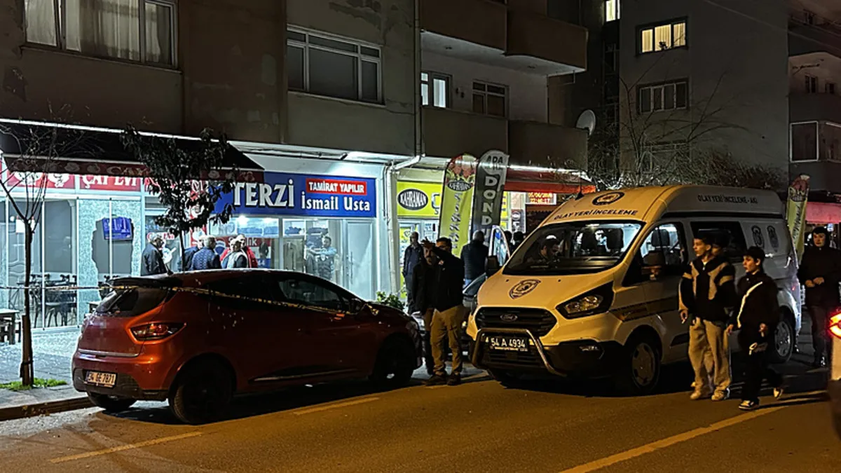 Çay ocağına silahlı saldırı: 1 kişi yaralandı Çay ocağına silahlı saldırı: 1 kişi yaralandı