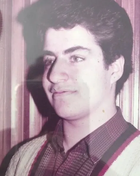 Ünlü isimlerin değişimleri (Esin Moralıoğlu)