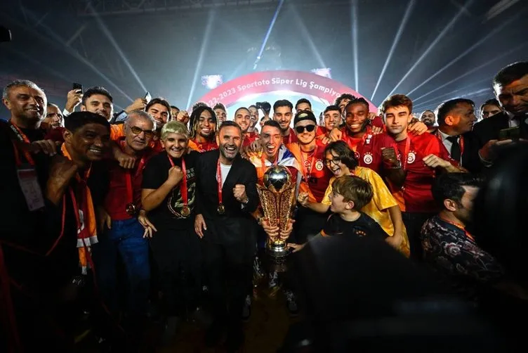 Son dakika Galatasaray haberi: Cimbom’un Devler Ligi’ndeki rakibi belli oluyor! İşte muhtemel takımlar...