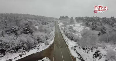 Karla kaplanan ilçenin doğal güzellikleri eşsiz manzaralar sunuyor | Video