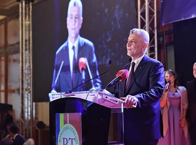 Bakan Bolat, Romanya’da 29 Ekim Cumhuriyet Bayramı programında konuştu!