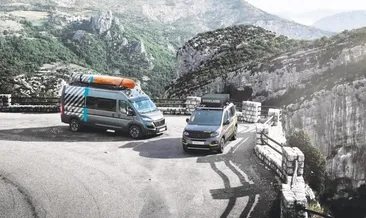 Süt şişesinden otomobil üretti