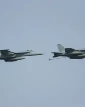 ABD’ye ait F/A-18 savaş uçağı düştü