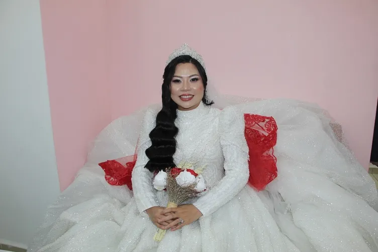 Aşk hikayeleri herkesi etkiledi: Avustralya’dan Batman’a gelin geldi!