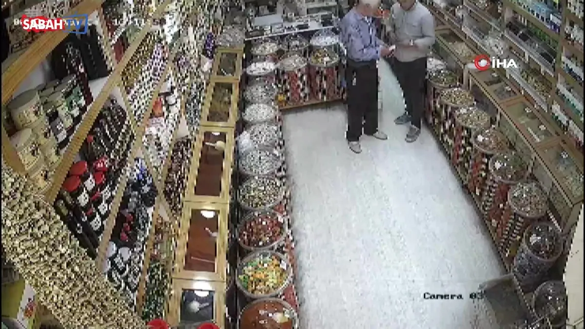 Kahramanmaraş’ta meydana gelen 4.4’lük deprem anı böyle görüntülendi | Video videosunu izle Kahramanmaraş’ta meydana gelen 4.4’lük deprem anı böyle görüntülendi | Video videosunu izle