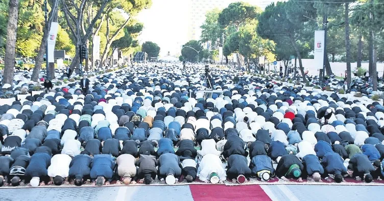 Dünyada bayram coşkusu
