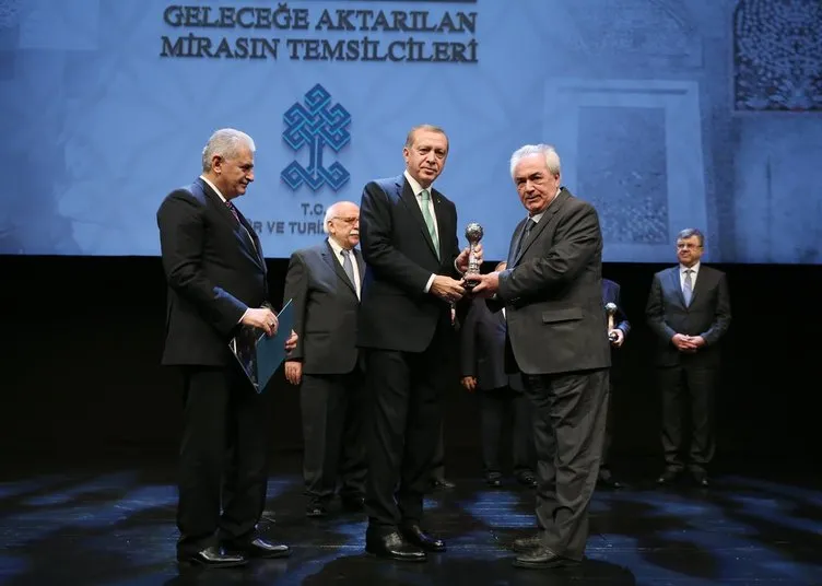 Yaşayan İnsan Hazineleri Ödüllerini Cumhurbaşkanı Erdoğan verdi