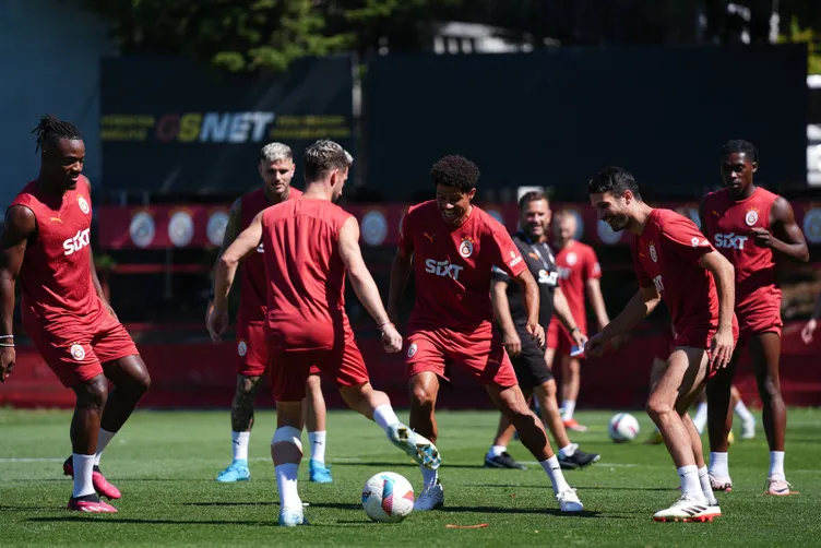 Son dakika Galatasaray transfer haberleri: Cimbom yeni sol bekini buldu! Rakip Liverpool...