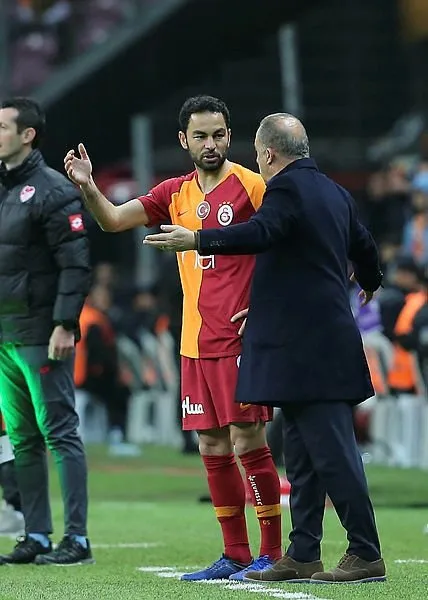 Hıncal Uluç’tan Galatasaray’ın transferlerine dair flaş sözler