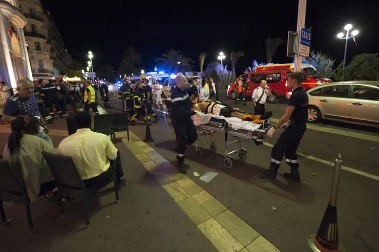 Fransa’daki terör saldırısından ilk kareler