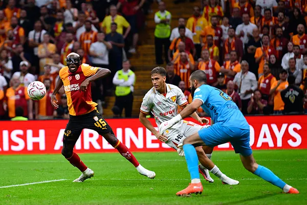 canli-super-ligde-galatasaray-goztepe-maci-ilk-yari-oynaniyor-1788030258093.jpeg