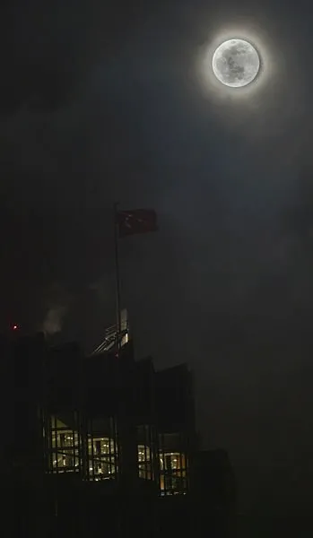 Süper Ay, İstanbulluları büyüledi
