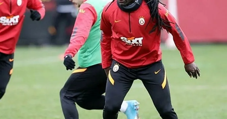 Galatasaray, Barcelona maçına hazırlanıyor! Arda Turan özel programla çalıştı