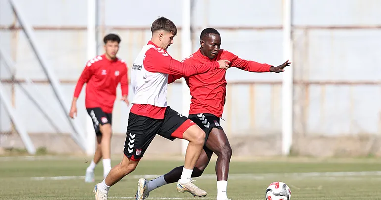 Sivasspor’da kupa mesaisi başladı