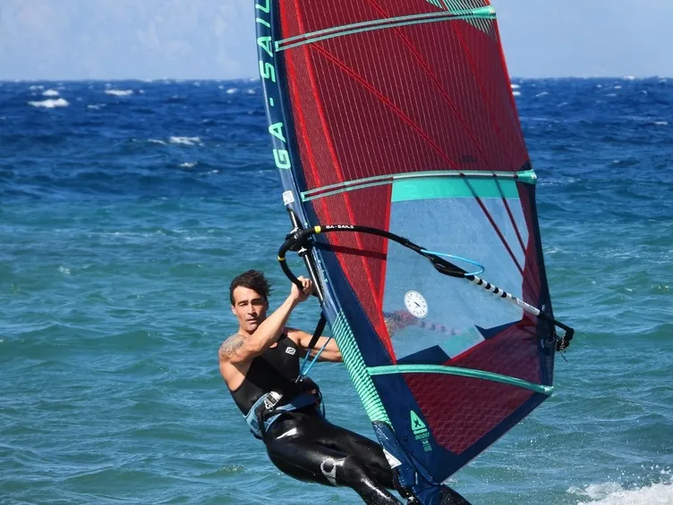 Tası tarağı toplayıp İstanbul’u terk etti! Oyuncu Sarp Levendoğlu: Şan şöhretin orada bir değeri yok