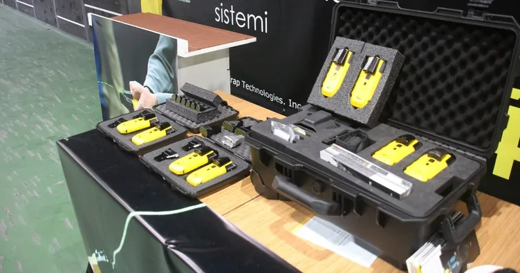 Uzaktan kelepçe Türkiye’ye getirildi