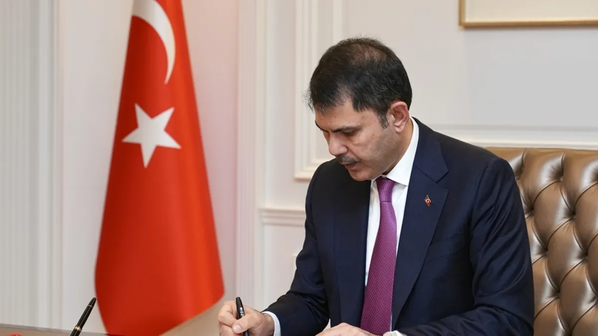 Bakan Kurum Paris'te Enerji Dönüşümü Zirvesi'ne katılacak