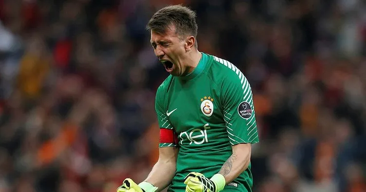 Fernando Muslera Duygu patlaması oldu