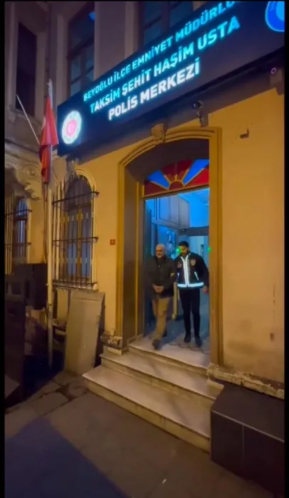 Sahte içki kabusu büyüyor! Sucu dükkanını labarotuvara çevirmişler! Damacana ve bidonlarda litrelerce...