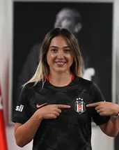 Beşiktaş, Berna Yeniçeri’yi transfer etti!