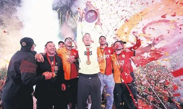 Aslan kükredi İstanbul inledi